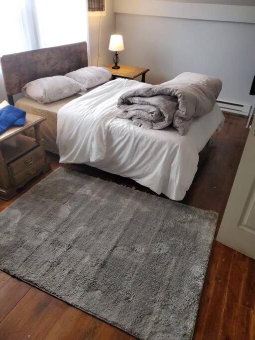 Comfortable Away From East Hartford
