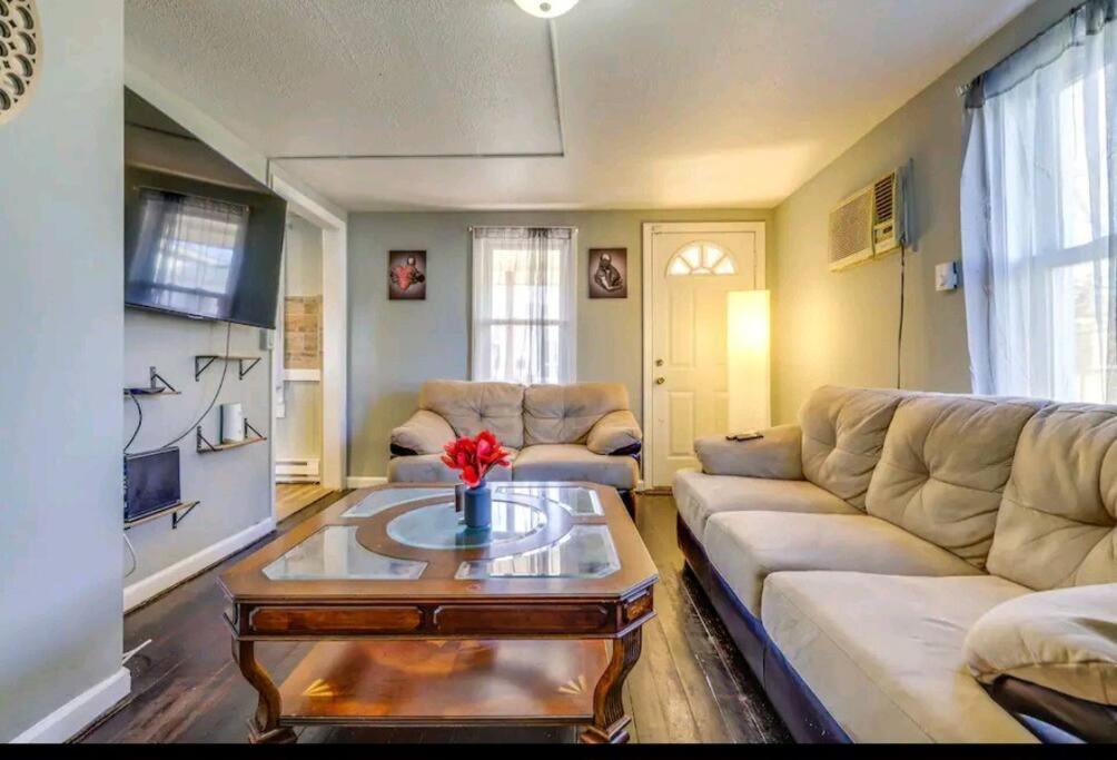 Comfortable Away From East Hartford